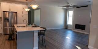 92 Lake Oasis Street Gallery 6