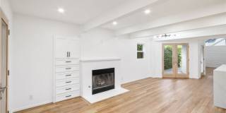 404 Prospect Street Gallery 13