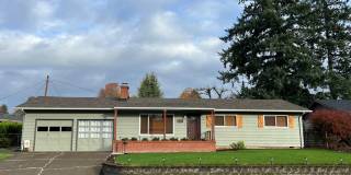 Spacious Ranch Style Home in Chateau Crest for Lease - 5408 NE 49th St Gallery 1