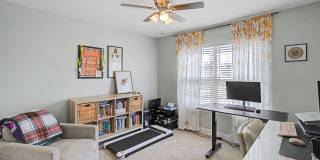 906 Rachel Lane Gallery 21