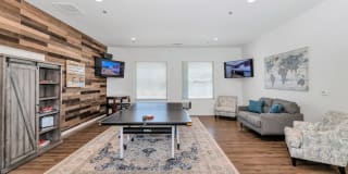 Willow Creek Apartments Gallery 5