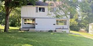 782 Parkview Drive Gallery 1