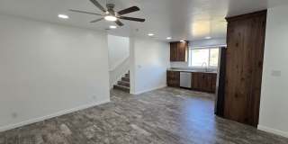 114 100 E Gallery 2