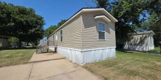 2238 E Maywood Gallery 9