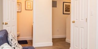 23 Jay St Gallery 7