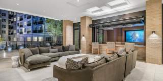 Hanover South End Gallery 7