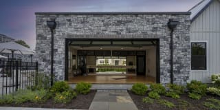 Woodside Trumbull Gallery 12