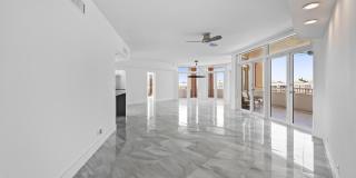 300 SE 5th Avenue Gallery 13