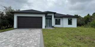 1236 Damen Street E Gallery 1