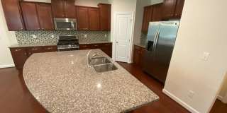 Room in 3 Bedroom Home at Pecan Ridge Dr Gallery 5