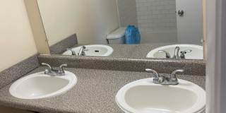 Hewitt Gardens Gallery 40