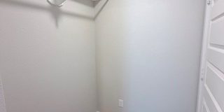 2812 HIDALGO AV Gallery 15