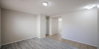 16034 W Winchcomb Drive Gallery 78