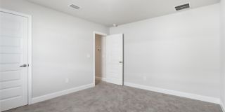 336 W Rexford Drive Gallery 27