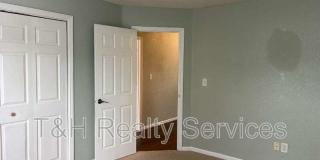 8116 Lake Tree Lane Gallery 20