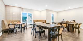 450 Wells Avenue Gallery 18