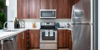 LINQ LINQ Gallery 37