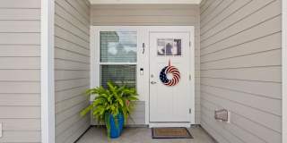 81 Date Palm Lane Gallery 4