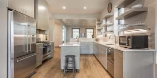 826 NW 8th St Gallery 10