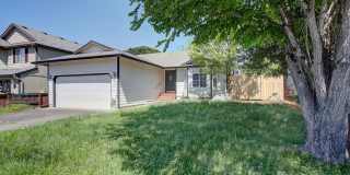 3bd 2ba Ranch Style Home in North Salmon Creek - Avail Now! Gallery 1