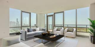 Sentral Michigan Avenue Gallery 9