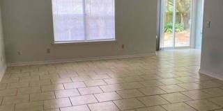 Prime Location! 4-Bedroom Home with Fenced Yard – Minutes from I-95 & Kings Bay Gallery 3