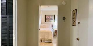 115 GRENADINE Street Gallery 3