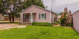 Great Location off Fort Riley Blvd with a Fenced Backyard! Gallery 1