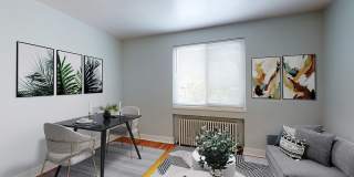 285 S Lincoln Street Gallery 6