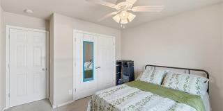 701 E Boston Street Gallery 20