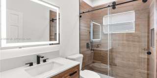 2413 N Greenway Dr Gallery 23