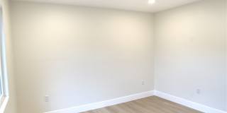 1310 Elm Gallery 14