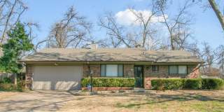 2 Bed | 2 Bath in South Tulsa! Gallery 1