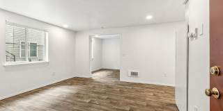 Fremont Court Gallery 11