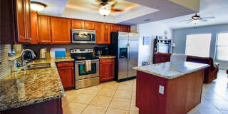 1403 SW 40th Terrace Gallery 6