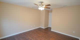 3 Bed / 2 Bath Newly Updated Home Gallery 12