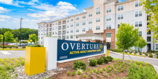 Overture Chapel Hill 55+ Active Adult Apartment Homes Gallery 2