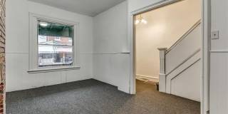 354 Ophelia Street Gallery 6