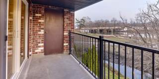 Edgewater Gallery 9