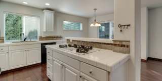 Spacious 4BR / 3BA Home in Desirable Bethany Area Gallery 11