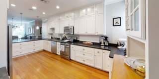 Gorgeous four bedroom in Brookline Gallery 1