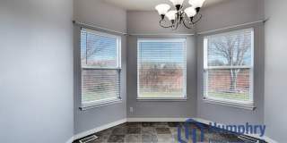 Beautiful home in Columbia Village Gallery 18