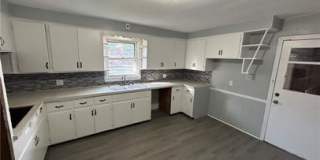 2540 Elm Street Gallery 15