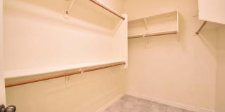 21017 W Glen Street Gallery 9
