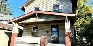 Three bedroom one bathroom home for rent Gallery 1