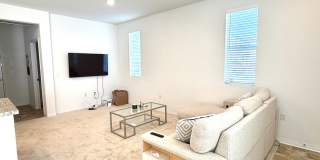 Almost BRAND NEW end unit Townhome in Winchester for Rent Gallery 9