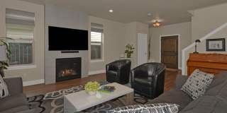 Beautiful 3 Bed/2.5 Bath Home in NW Bend - Via Cambria Beautiful 3 Bed/2.5 Bath Home in NW Bend - Via Cambria Gallery 6