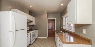 Beautiful 1918 Oakland Home!! Gallery 13