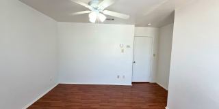 807 W Walnut Street Gallery 11