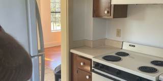 1 bedroom Downtown Apartment in Historic District Gallery 11